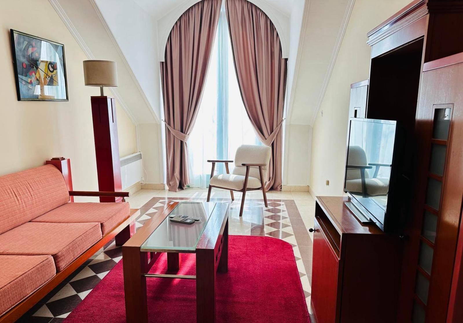 Central 25 Podgorica Ngoại thất bức ảnh
